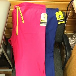 Wonder wink scrub pants